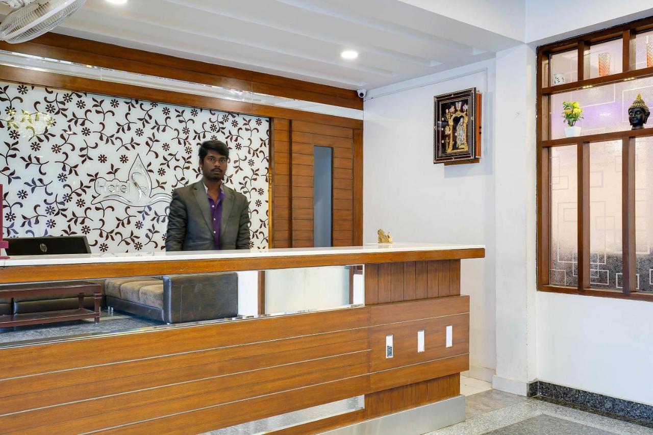 היידראבד Townhouse Oak Sri Simran Park Hotel Near Secunderabad Railway Station מראה חיצוני תמונה